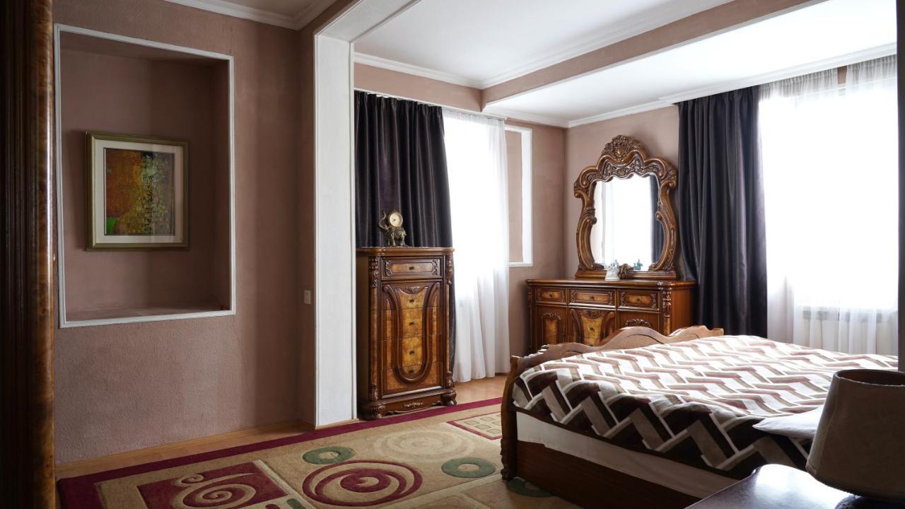 Apartment Shafi 8 Tiflis Exterior foto