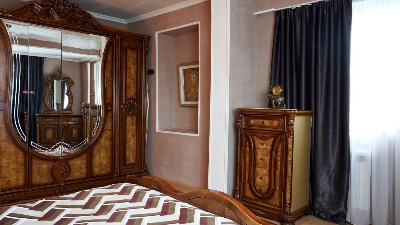 Apartment Shafi 8 Tiflis Exterior foto