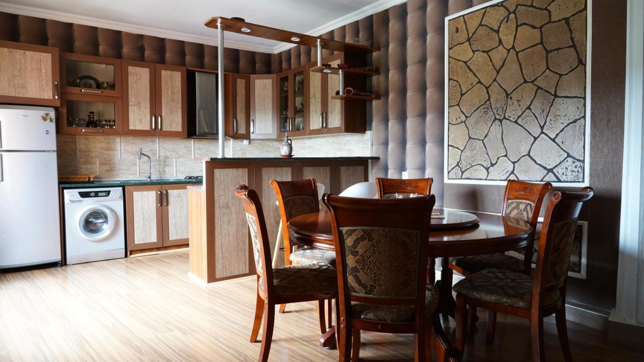 Apartment Shafi 8 Tiflis Exterior foto